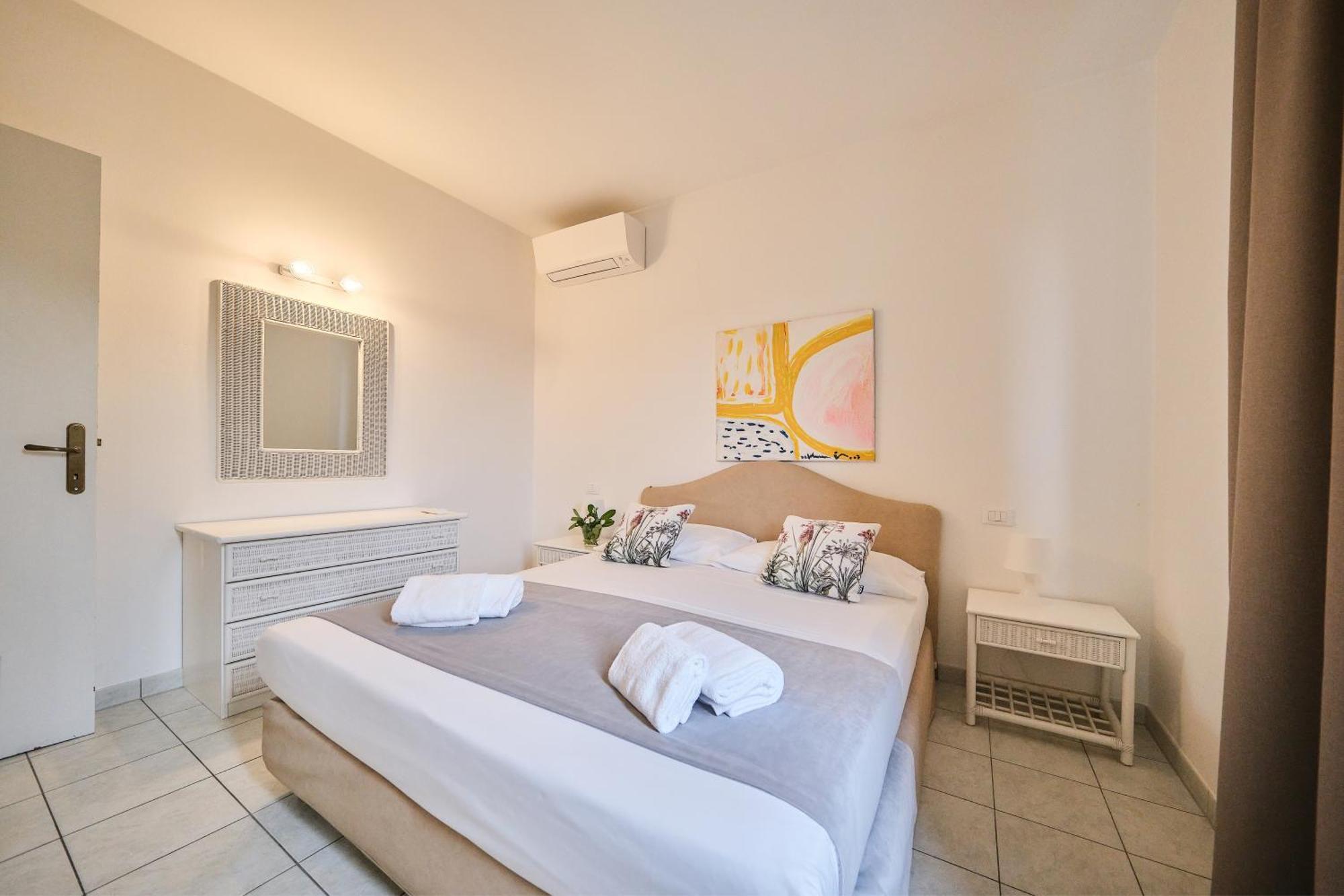 Front Lake Apartment Bardolino Ngoại thất bức ảnh