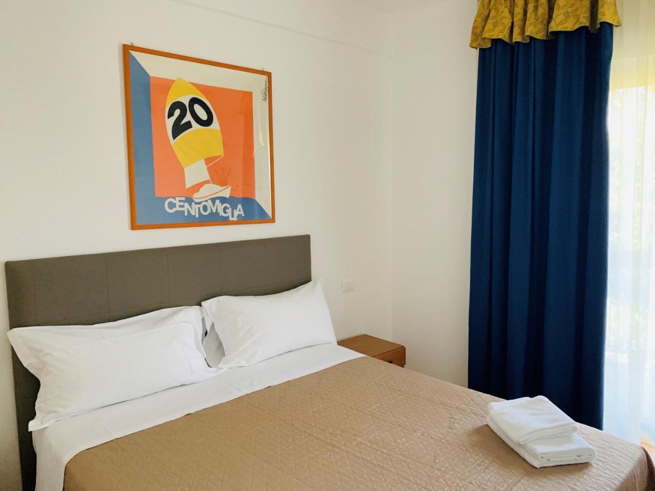 Front Lake Apartment Bardolino Ngoại thất bức ảnh