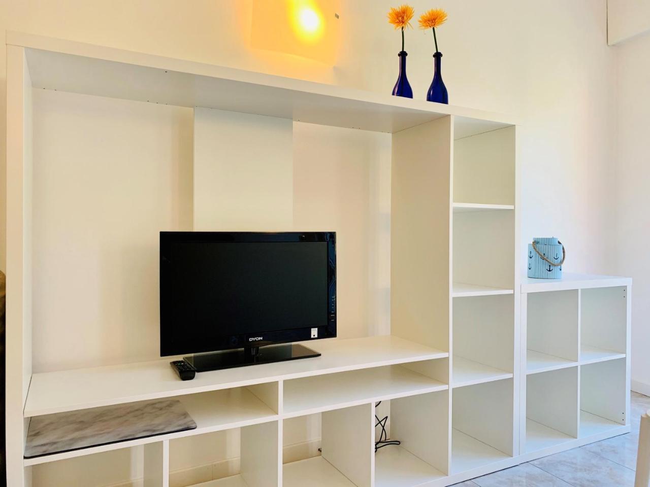 Front Lake Apartment Bardolino Ngoại thất bức ảnh