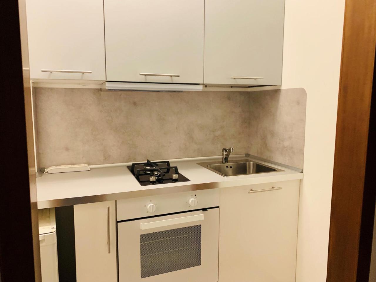 Front Lake Apartment Bardolino Ngoại thất bức ảnh